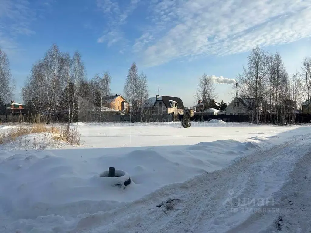 Участок в Тюменская область, Тюмень ул. Рождественская, 27 (9.0 сот.) - Фото 1