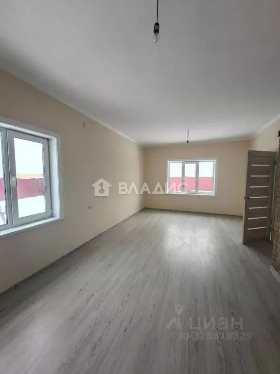 Дом в Бурятия, Иволгинский район, Гурульбинское с/пос, с. Гурульба  ... - Фото 2