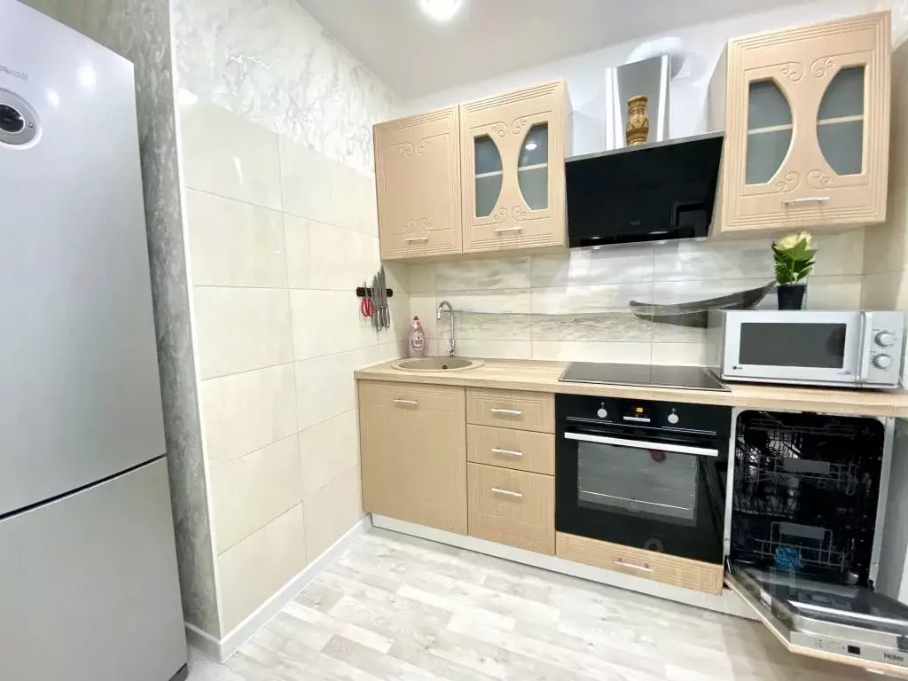 1-к кв. Камчатский край, Петропавловск-Камчатский ул. Автомобилистов, ... - Фото 2