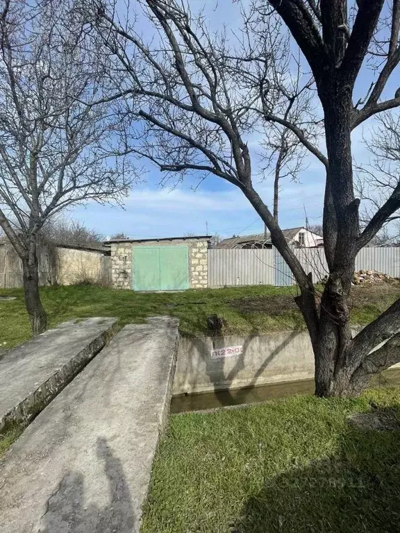 Дом в Крым, Бахчисарайский район, Почтовое пгт ул. Альминская (50 м) - Фото 1