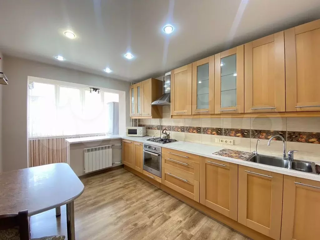 3-к. квартира, 75 м, 7/10 эт. - Фото 0