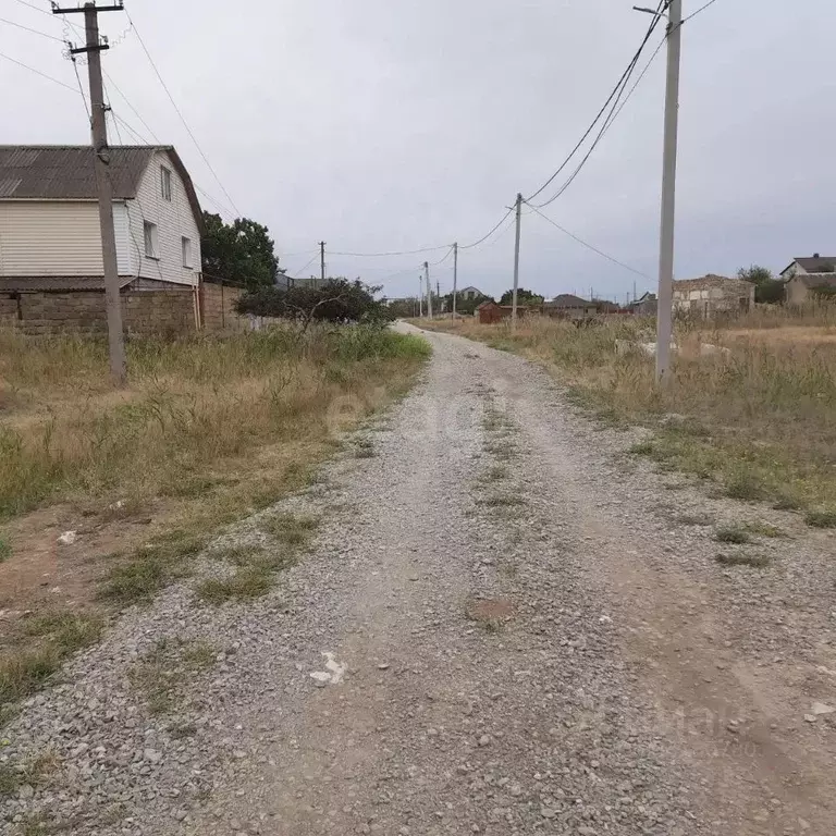 Участок в Крым, Красноперекопск ул. Садовая (8.0 сот.) - Фото 1