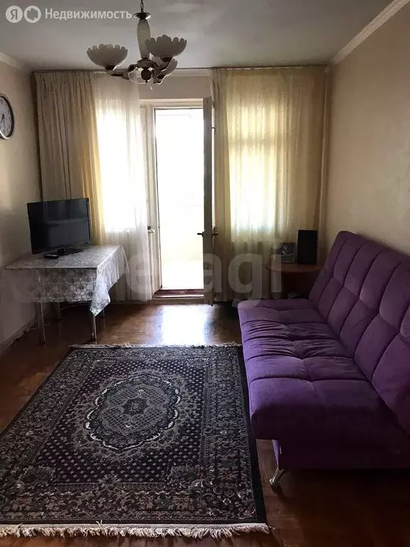 2-комнатная квартира: Ялта, Красноармейский переулок, 2 (50.5 м) - Фото 1