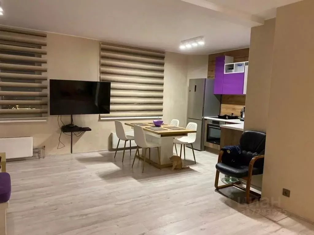 2-к кв. Красноярский край, Красноярск 9 Мая ул., 83 (60.0 м) - Фото 1