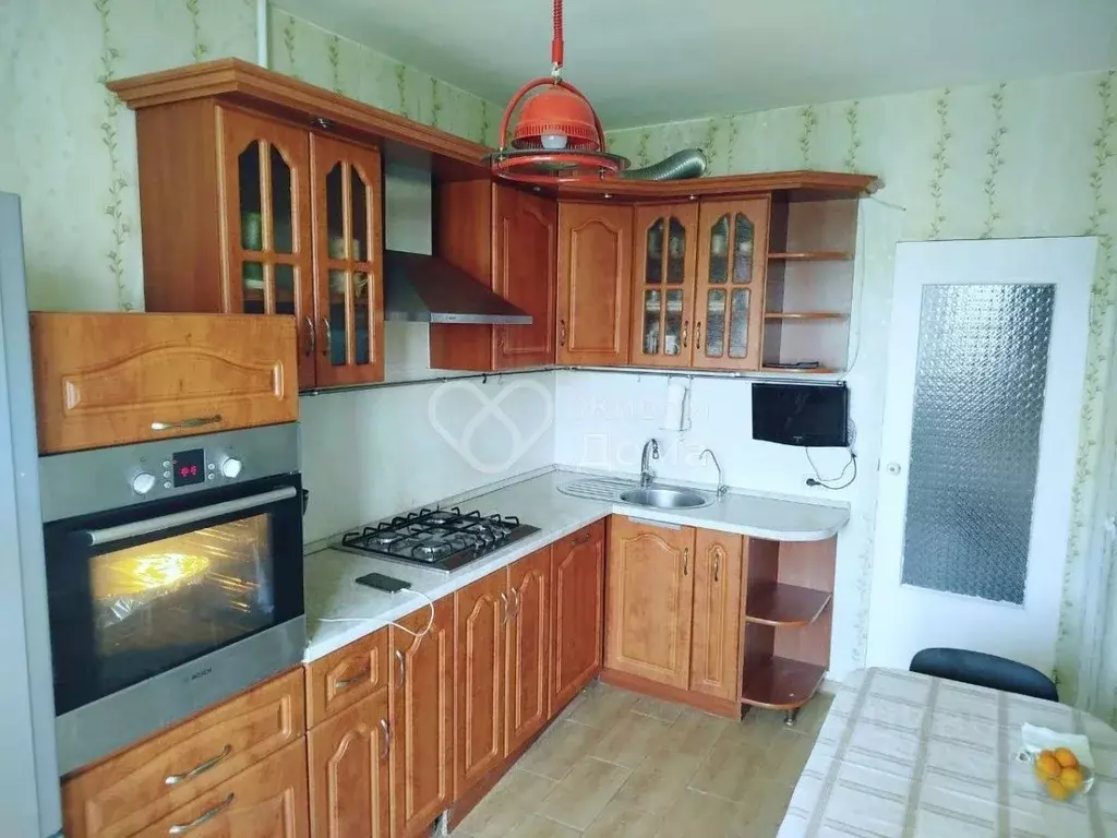 3-к кв. Волгоградская область, Волгоград Шекснинская ул., 16 (70.0 м) - Фото 0