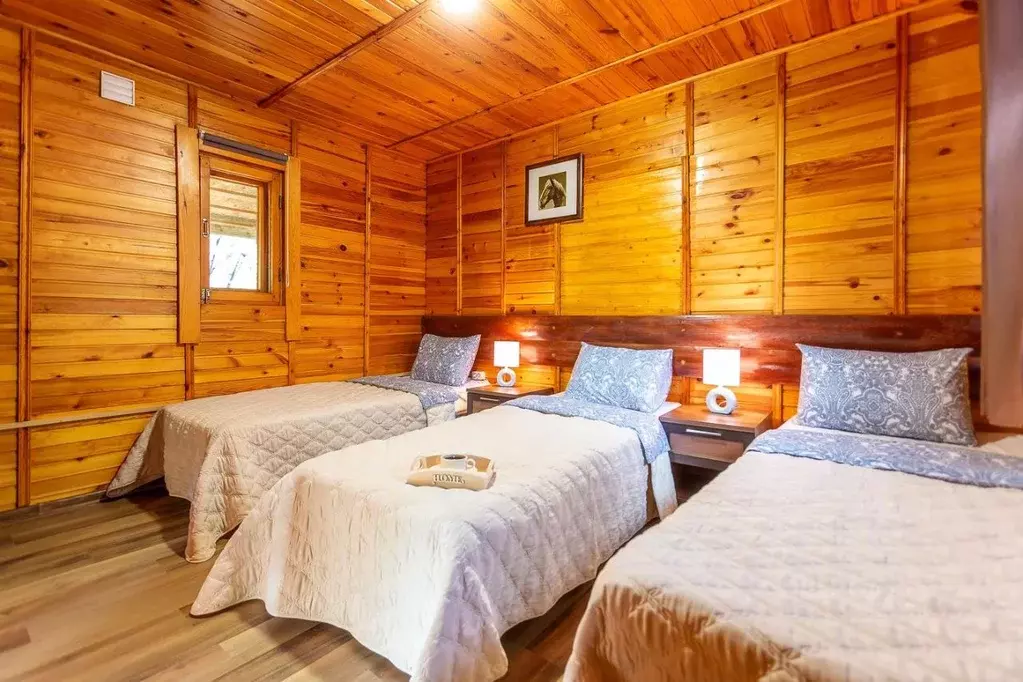 Дом в Ленинградская область, Приозерский район, Сосновское с/пос, д. ... - Фото 2