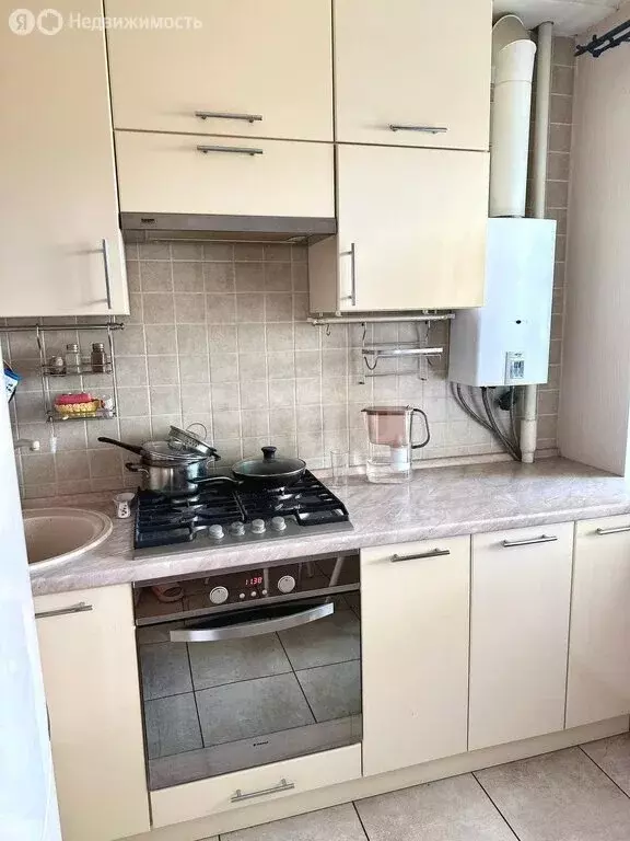 2-комнатная квартира: Саратов, Астраханская улица, 107 (45 м) - Фото 1