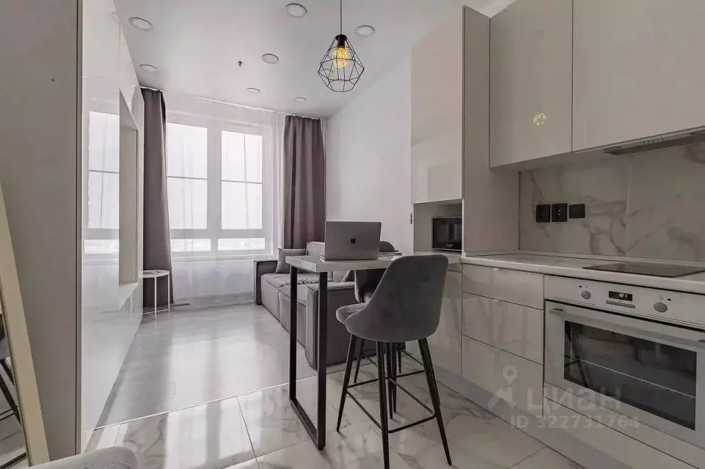 1-к кв. Нижегородская область, Нижний Новгород ул. Максима Горького, ... - Фото 1