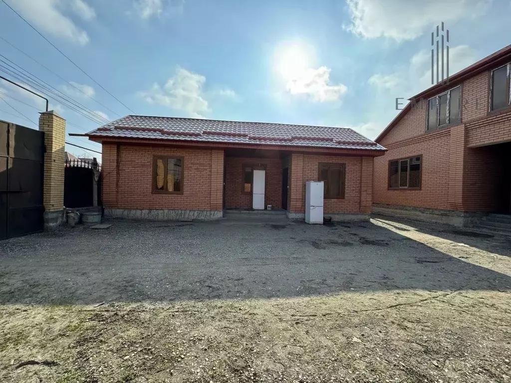 Дом в Чеченская республика, Грозный Батумская ул., 10 (156 м) - Фото 1