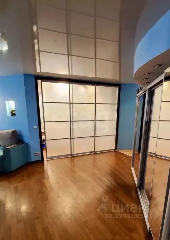 3-к кв. Москва ул. Маршала Бирюзова, 9 (56.0 м) - Фото 2