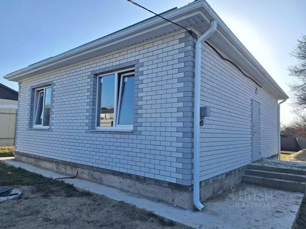 Дом в Краснодарский край, Динской район, Пластуновское с/пос, ... - Фото 1