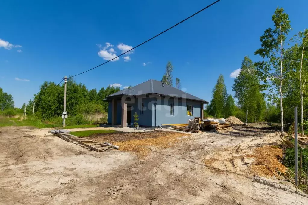 Дом в Тюменская область, Тюмень Ясень садовое товарищество, ул. ... - Фото 1
