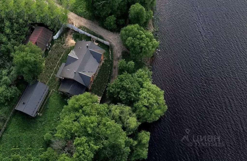 Дом в Тверская область, Калязин ул. 1 Мая (287 м) - Фото 1
