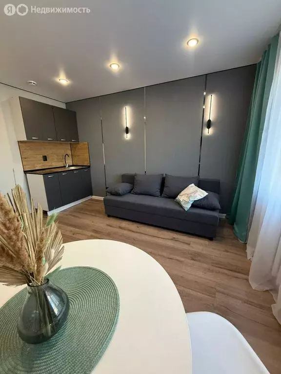 1-комнатная квартира: Казань, улица Короленко, 52А (13 м) - Фото 1