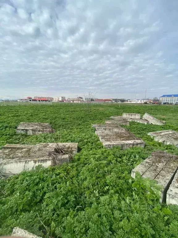 Участок в Кабардино-Балкария, Нарткала Урванский район, Урванская ул., ... - Фото 0