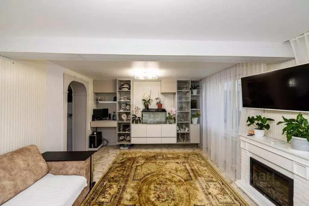 Дом в Ханты-Мансийский АО, Сургутский район, Барсово городское ... - Фото 1