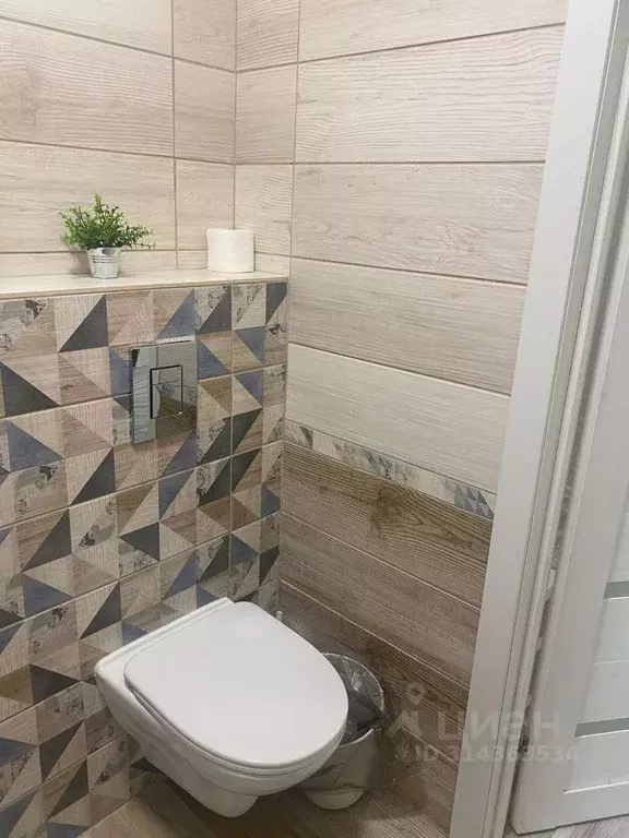 1-к кв. Удмуртия, Ижевск Пушкинская ул., 265 (32.0 м) - Фото 1