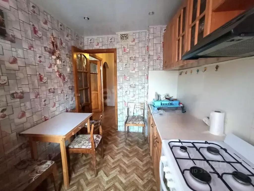 2-к кв. Костромская область, Буй ул. Максима Горького, 25 (52.0 м) - Фото 0