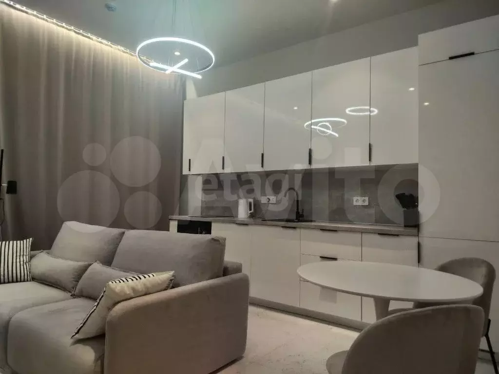 Квартира-студия, 31 м, 13/43 эт. - Фото 1