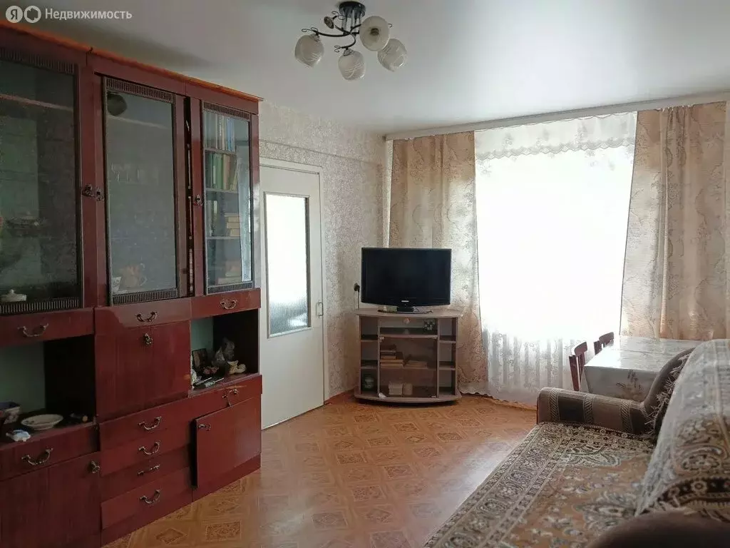 2-комнатная квартира: Зима, микрорайон Ангарский, 9 (44.4 м) - Фото 1