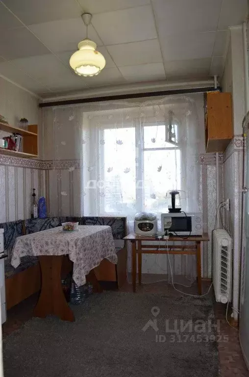 1-к кв. Свердловская область, Екатеринбург ул. Победы, 24 (33.0 м) - Фото 0