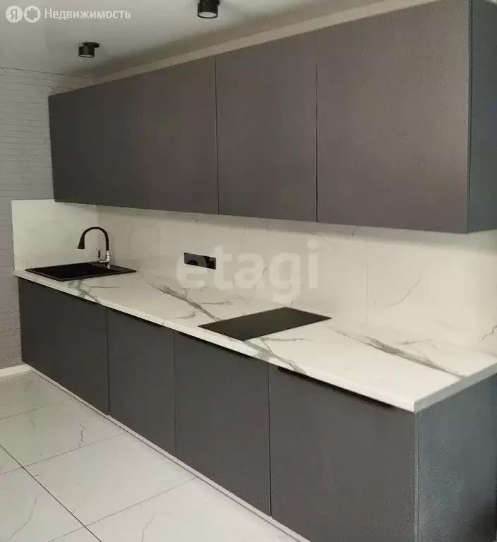 Квартира-студия: Туапсе, улица Свободы, 7А (28.5 м) - Фото 1