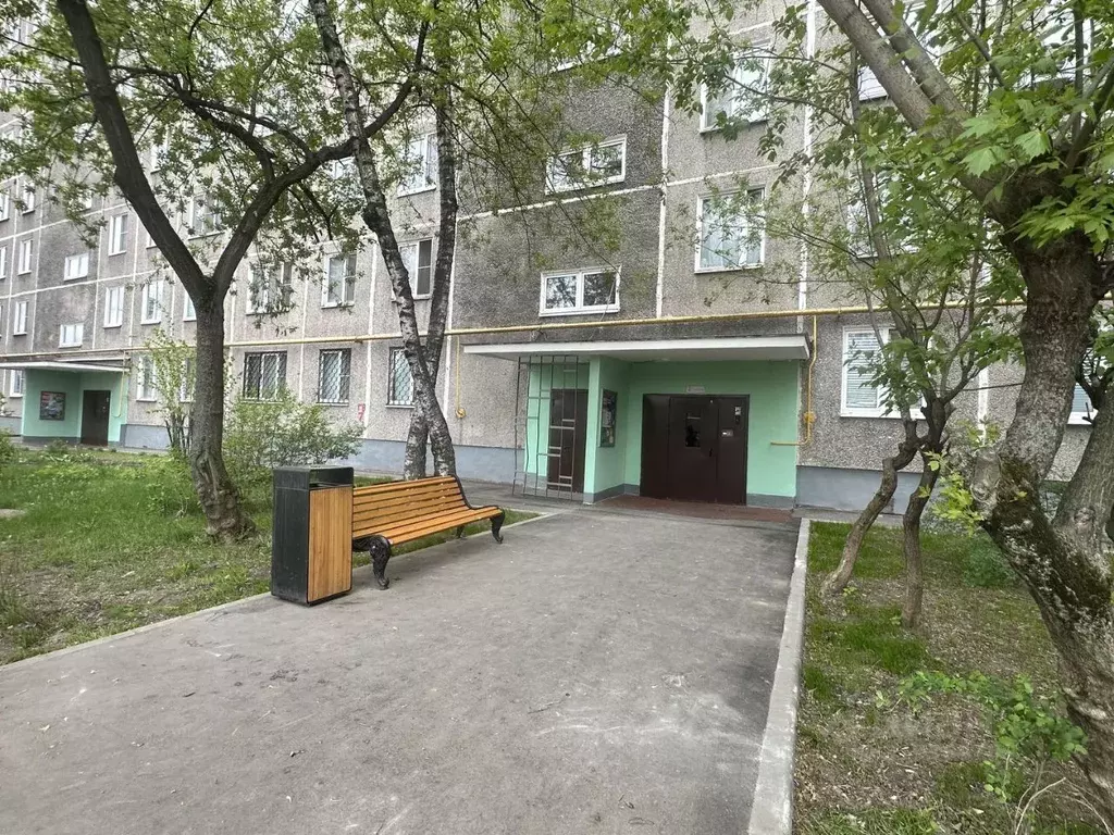 2-к кв. Москва Ферганская ул., 24 (43.9 м) - Фото 0