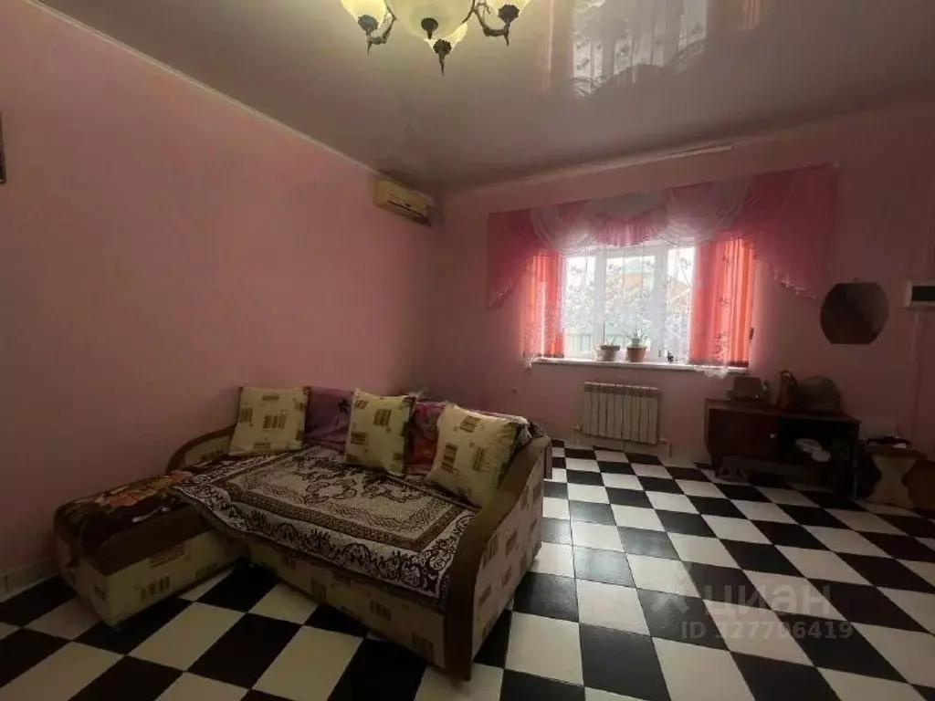 Таунхаус в Оренбургская область, Оренбургский район, с. Ивановка ... - Фото 2