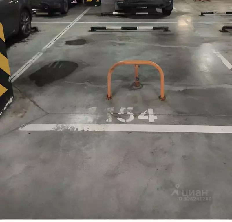 Гараж в Москва Кронштадтский бул. (18 м) - Фото 1