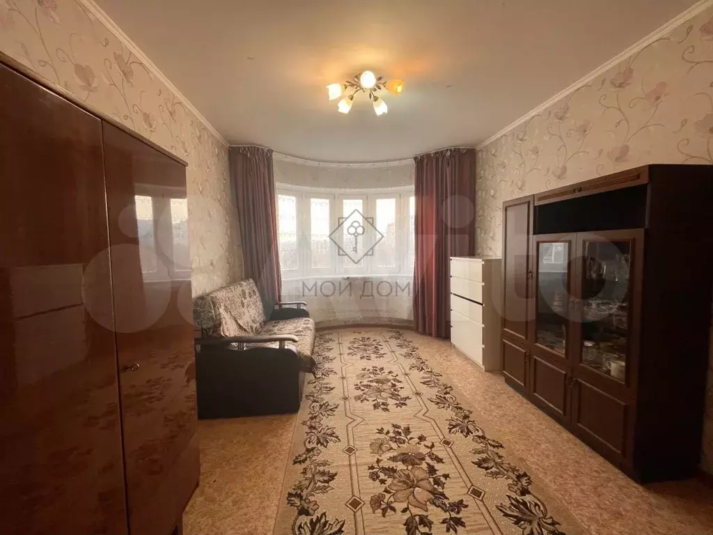 1-к. квартира, 35 м, 8/17 эт. - Фото 0