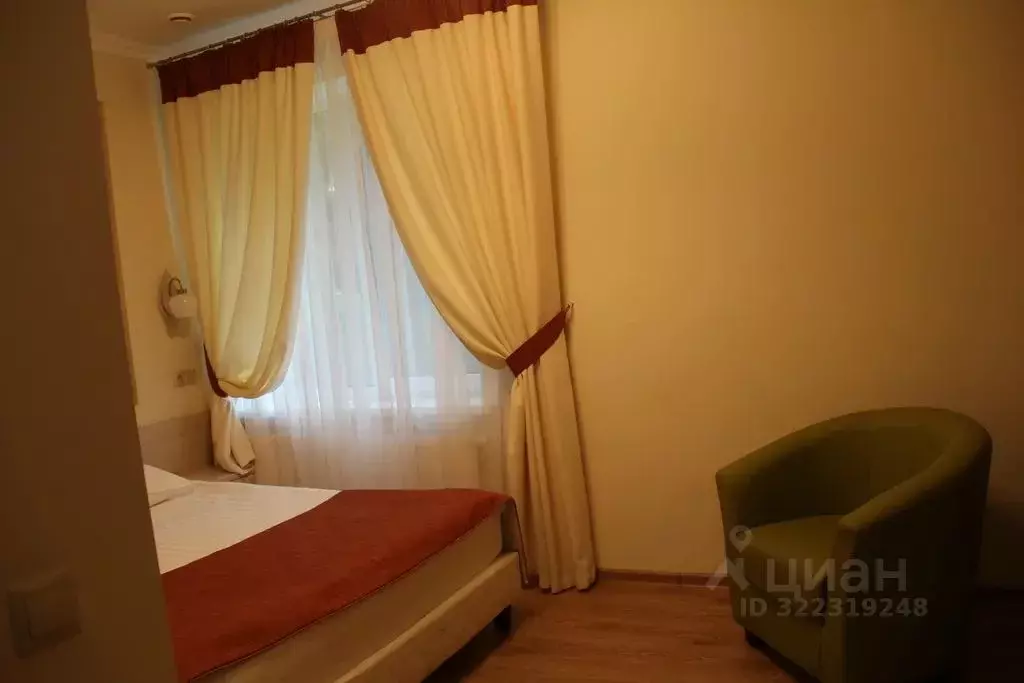 Комната Московская область, Наро-Фоминск ул. Шибанкова, 6Ак1 - Фото 2