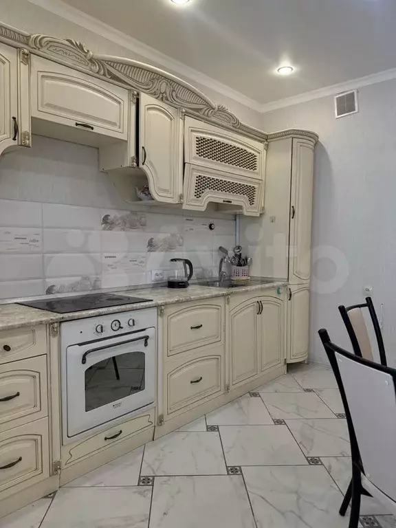1-к. квартира, 40 м, 5/18 эт. - Фото 1