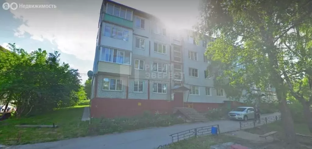 3-комнатная квартира: посёлок Иншинский, 9 (55.3 м) - Фото 2