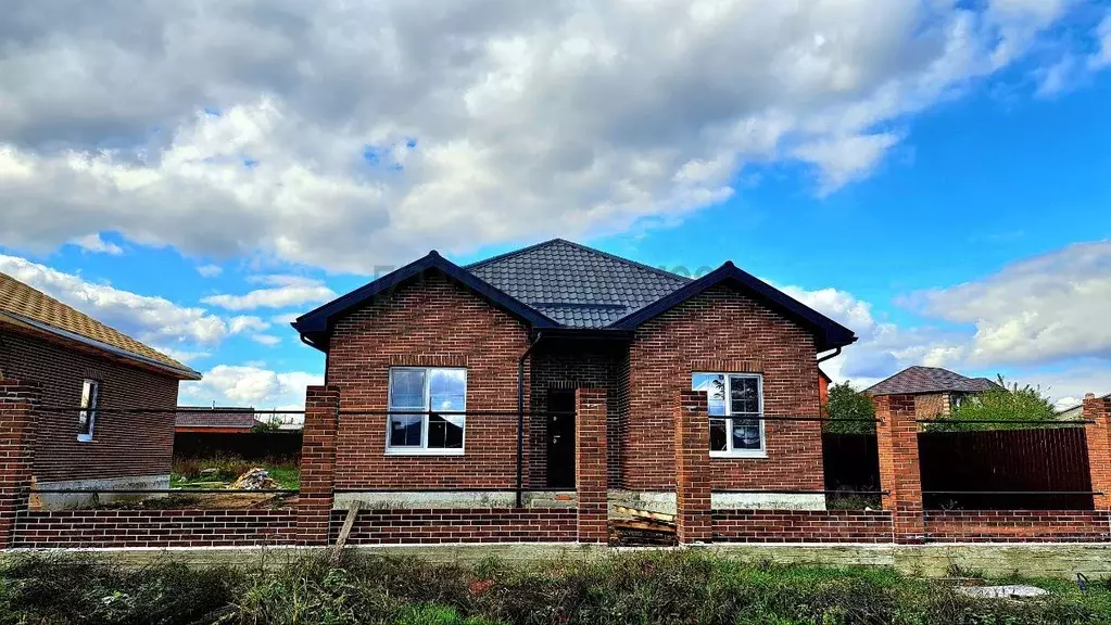 Дом в Краснодарский край, Северский район, Ильское городское ... - Фото 1