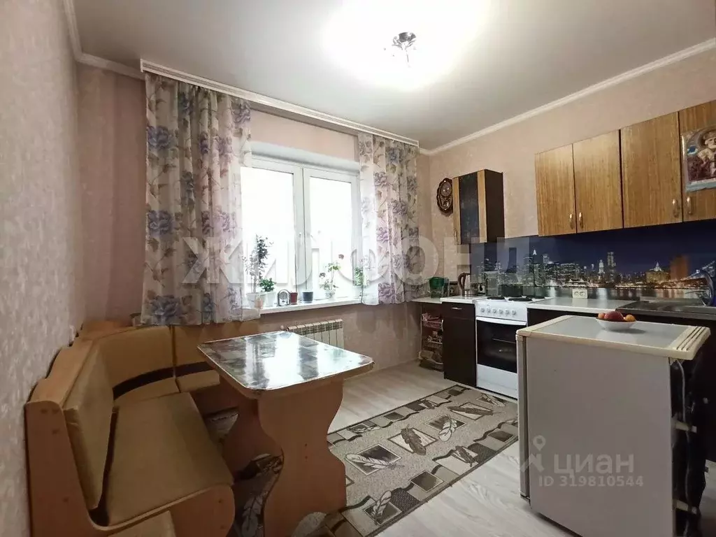2-к кв. Новосибирская область, Новосибирск ул. Марии Ульяновой, 18 ... - Фото 0