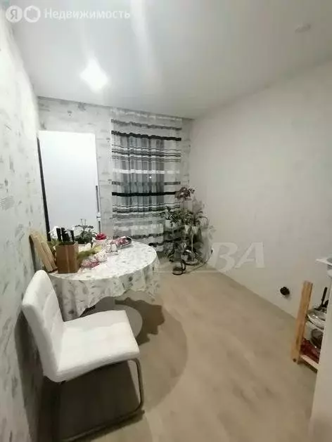 1-комнатная квартира: Тюмень, Ставропольская улица, 160/1 (30 м) - Фото 0