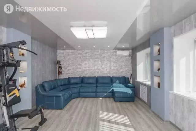 3-комнатная квартира: Ишим, улица Карла Маркса, 5а (75.3 м) - Фото 0