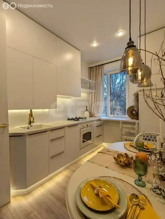 3-комнатная квартира: Калининград, улица Александра Невского, 131 (73 ... - Фото 2