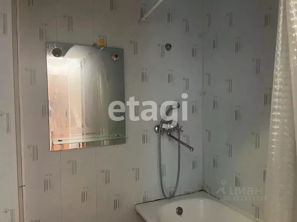 Комната Красноярский край, Красноярск Зеленая Роща мкр, ул. ... - Фото 1