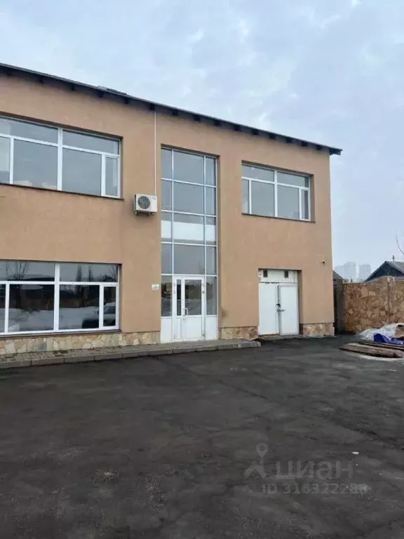 Офис в Удмуртия, Ижевск Красноармейская ул., 4 (180 м) - Фото 1
