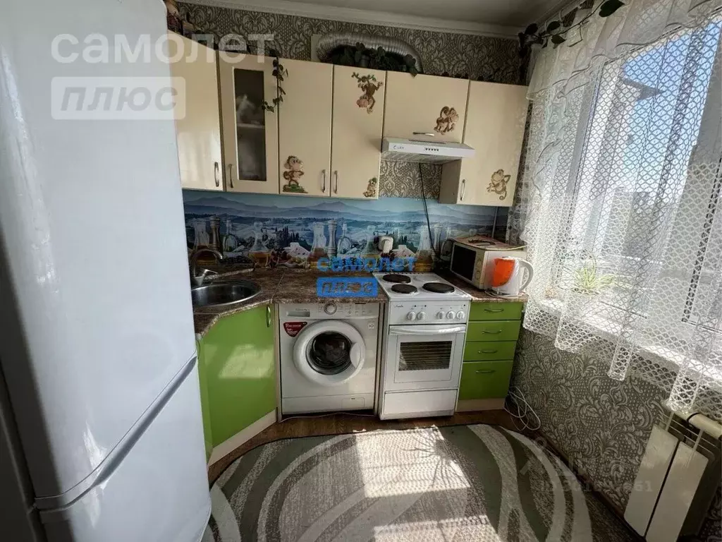 2-к кв. Алтайский край, Бийск ул. Петра Мерлина, 20 (49.0 м) - Фото 0
