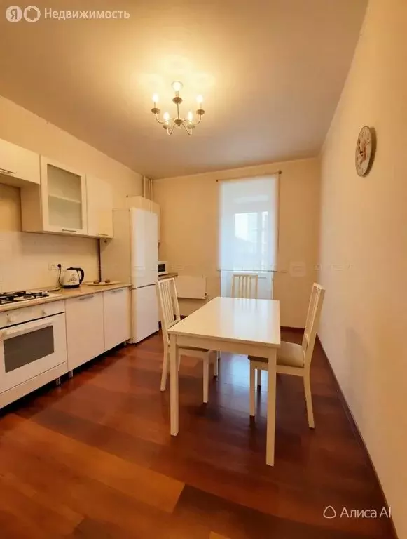 2-комнатная квартира: Казань, улица Достоевского, 66/17 (67 м) - Фото 1