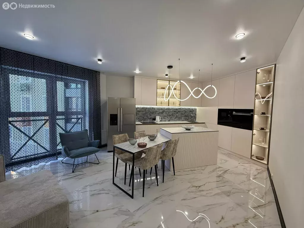 2-комнатная квартира: Киров, улица Дмитрия Козулева, 2 (69 м) - Фото 2