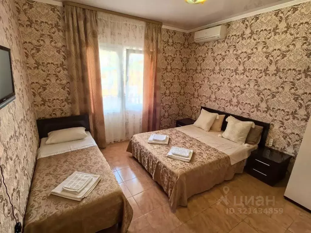 Комната Краснодарский край, Геленджик Средняя ул., 4А - Фото 0