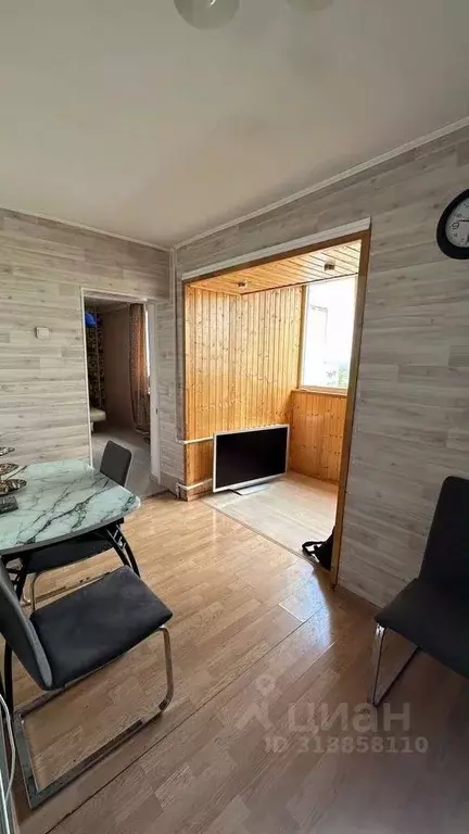 2-к кв. Башкортостан, Уфа ул. Красина, 19 (52.0 м) - Фото 0