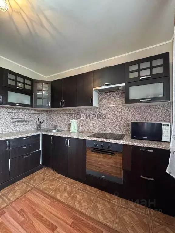 3-к кв. Башкортостан, Уфа ул. Набережная реки Уфы, 25 (87.3 м) - Фото 1