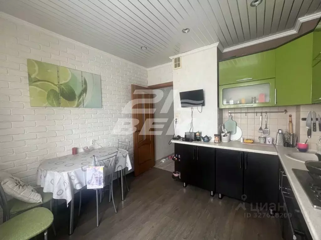 3-к кв. Курская область, Курск Магистральный проезд, 24Б (72.1 м) - Фото 1