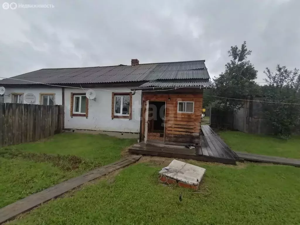 Дом в Тюменская область, Заводоуковский муниципальный округ, посёлок ... - Фото 1