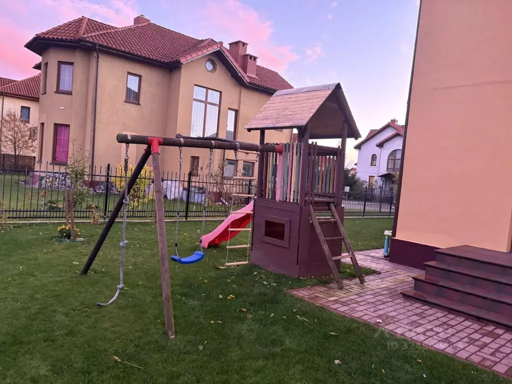 Коттедж в Калининградская область, Зеленоградск ул. Казачья, 3 (200 м) - Фото 2