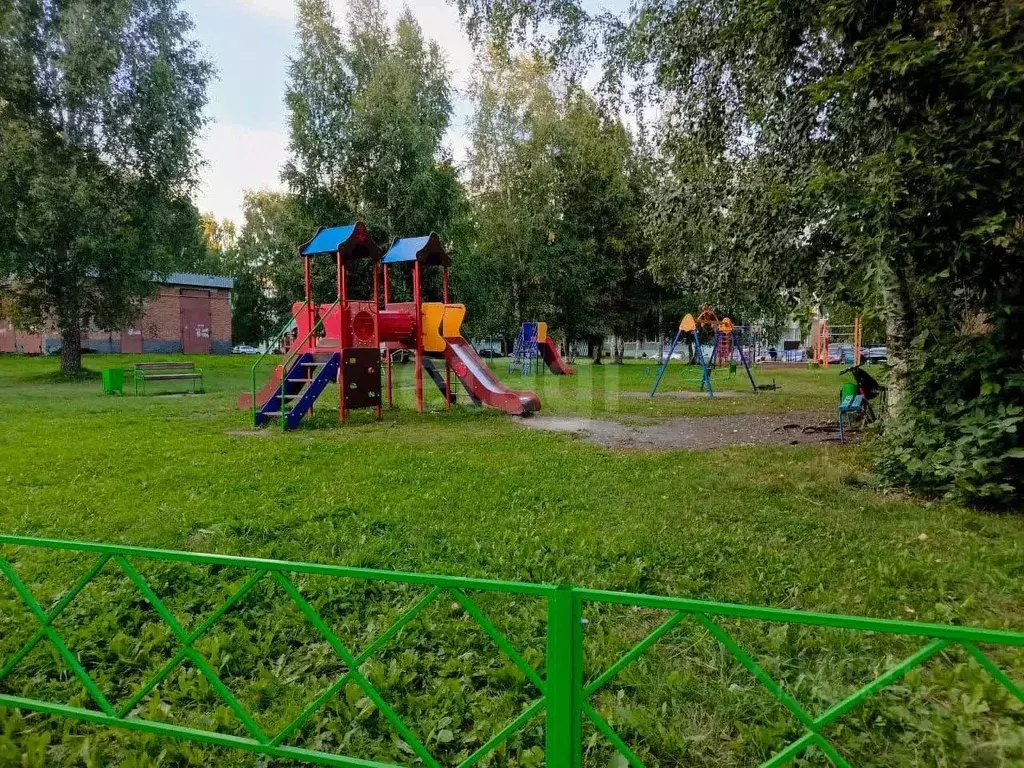 2-к кв. Кемеровская область, Юрга Фестивальная ул., 9 (48.0 м) - Фото 1